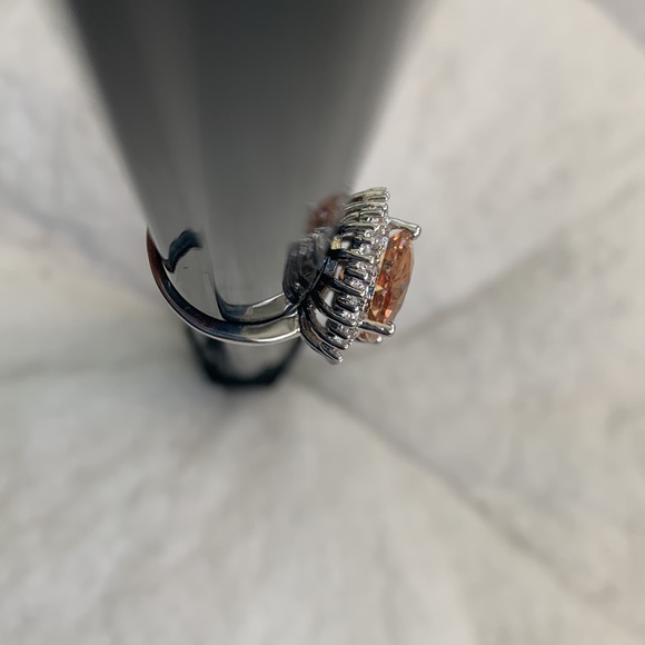 High Profile Morganite Diamond Ring💗 - Picture 6 of 11